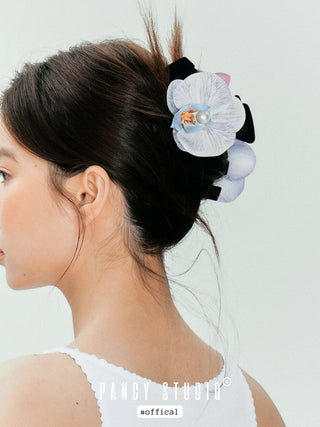 Super Fairy Large Flower Shark Clip