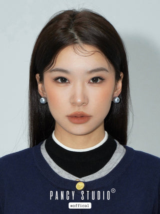 Blue-gray pearl earrings