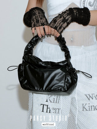 Smooth cream pleated handbag