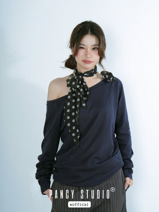 rose dot choker