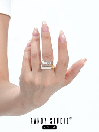 rivet design ring