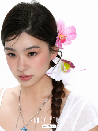 large flower barrette
