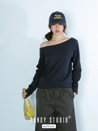 letter embroidered cap