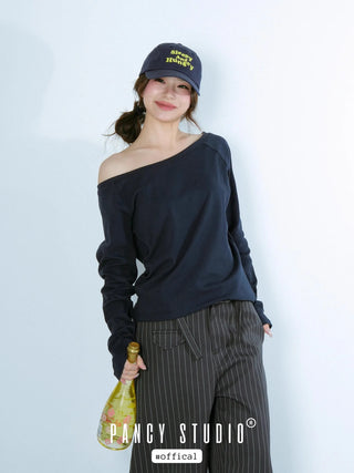 letter embroidered cap