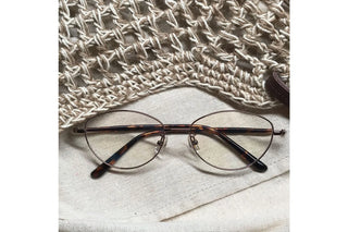 cream coffee glasses