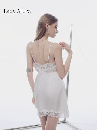 deep v slip
