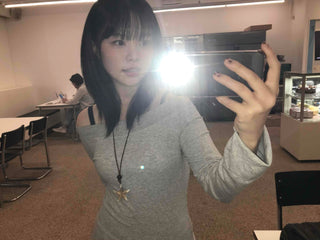 Gray natural plain off-shoulder long-sleeve t-shirt