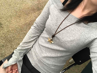 Gray natural plain off-shoulder long-sleeve t-shirt
