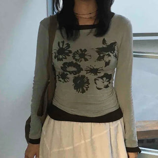 Modern Vintage Floral Slim Fit Round Long Sleeve Tee