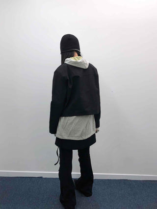 Street-style short loose-fit jumper
