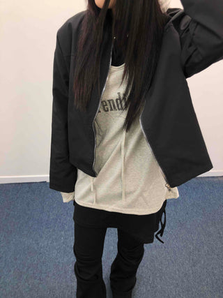 Street-style short loose-fit jumper