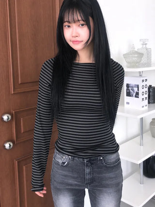 Jenner Striped Long Sleeve Off-Shoulder T-shirt