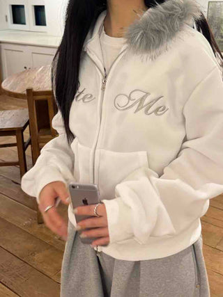 Pinter Mood Lettering Fur Hooded Zip-up
