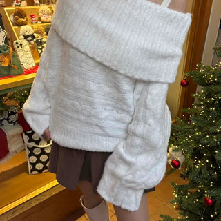 Wide Cable Oversized Off-Shoulder Knit