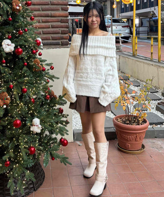 Wide Cable Oversized Off-Shoulder Knit