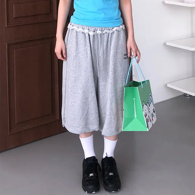 Lare Softy Frill Lettering Bermuda Pants