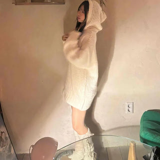 Soft Avant-Fit Long Hooded Knit