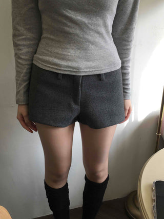 Modern Classic Winter Shorts