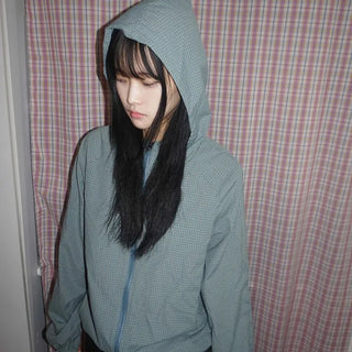 Minimal Check Side Pocket Short Windbreaker