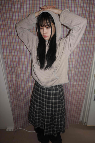 Delicate Fit Loose Kangaroo Pocket Hoodie