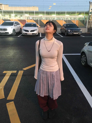 Soft Color Mock Neck Button Neck Slim Fit Long Sleeve T-shirt