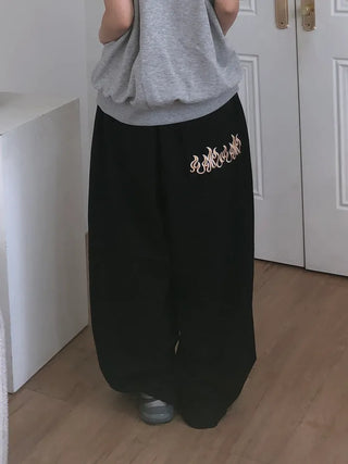 Bien Hem String Embroidery Pants