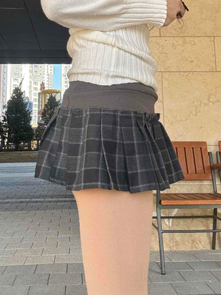Winter check pleated mini skirt