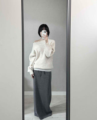 Basic Asymmetrical Off-Shoulder Loose Fit Knit