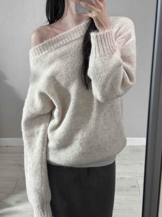 Basic Asymmetrical Off-Shoulder Loose Fit Knit