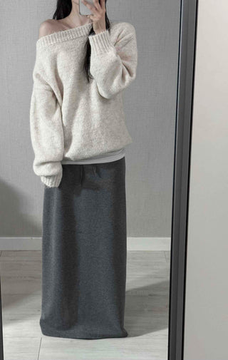 Basic Asymmetrical Off-Shoulder Loose Fit Knit