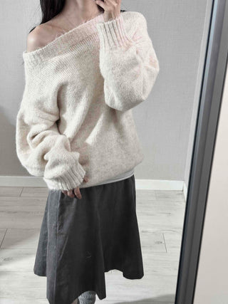 Basic Asymmetrical Off-Shoulder Loose Fit Knit