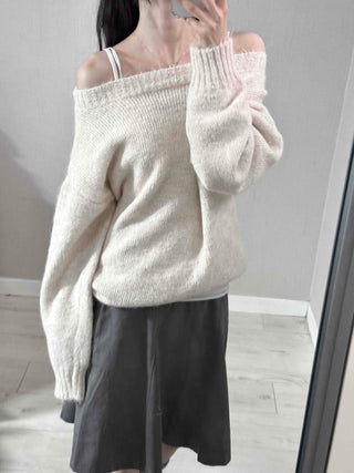 Basic Asymmetrical Off-Shoulder Loose Fit Knit
