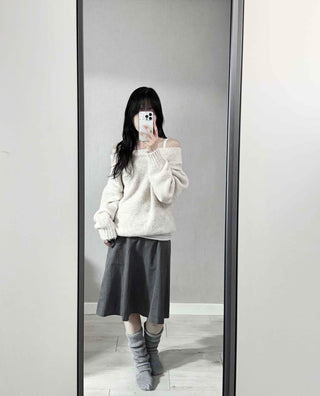 Basic Asymmetrical Off-Shoulder Loose Fit Knit