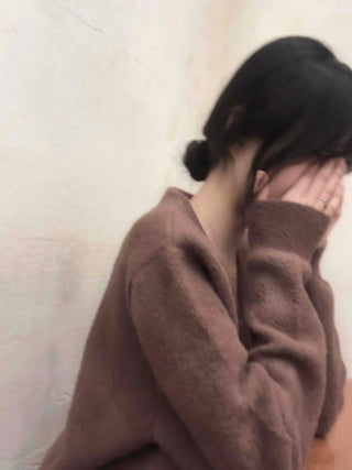 V-neck Snap Button Knit Cardigan