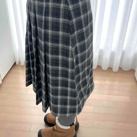Asymmetrical Check Flare Midi Skirt