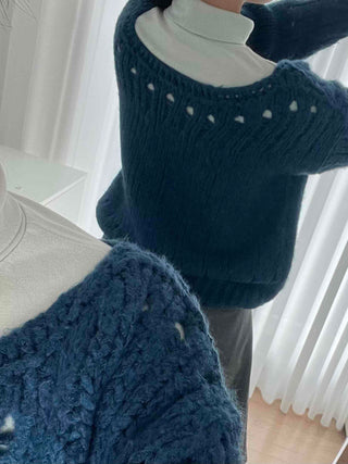 Cozy Cable Round Knit