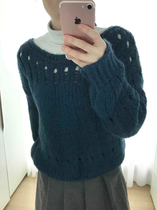 Cozy Cable Round Knit