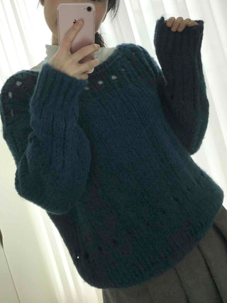 Cozy Cable Round Knit