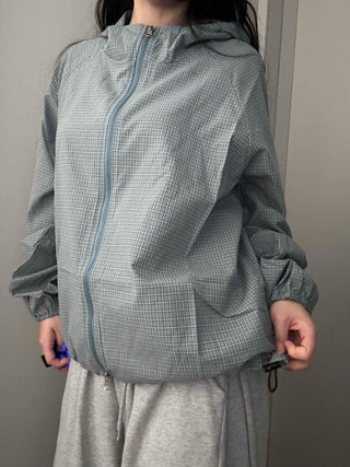 Grid Check Zip-up Windbreaker