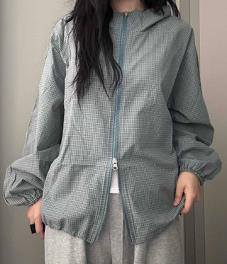 Grid Check Zip-up Windbreaker