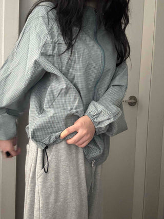 Grid Check Zip-up Windbreaker