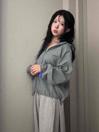 Grid Check Zip-up Windbreaker