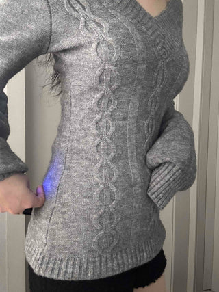Delicate Fit Off-Shoulder Cable Knit V-Neck Knit