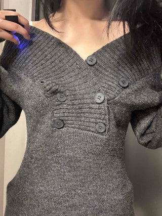Slim Fit Double Button V-Neck Off-Shoulder Knit