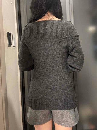Slim Fit Double Button V-Neck Off-Shoulder Knit