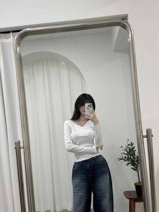 Slim Fit Round Neck Long Sleeve T-shirt