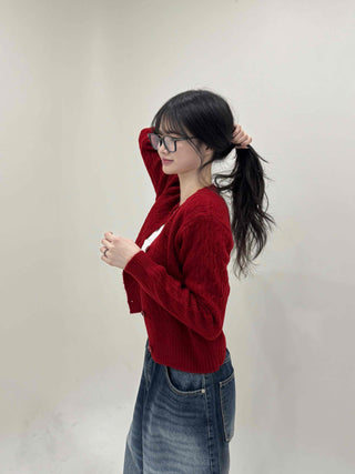 Avant-garde Cable Knit Short Cardigan