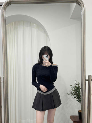 Studded One-Shoulder Slim Fit Long Sleeve Tee
