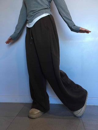 Side Cut Training Pants