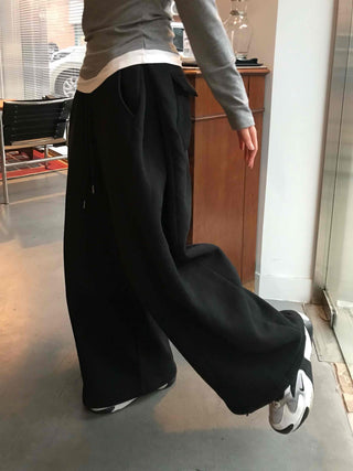 Button Pocket Wide Sweatpants